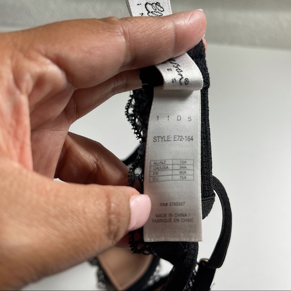 Elle Macpherson Black Lace Demi Underwire Bra 34A Lingerie - Picture 7 of 7